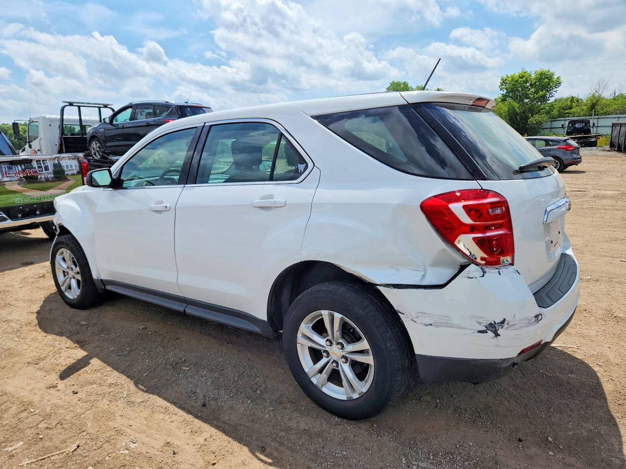2016 CHEVROLET EQUINOX LS — снимка 2