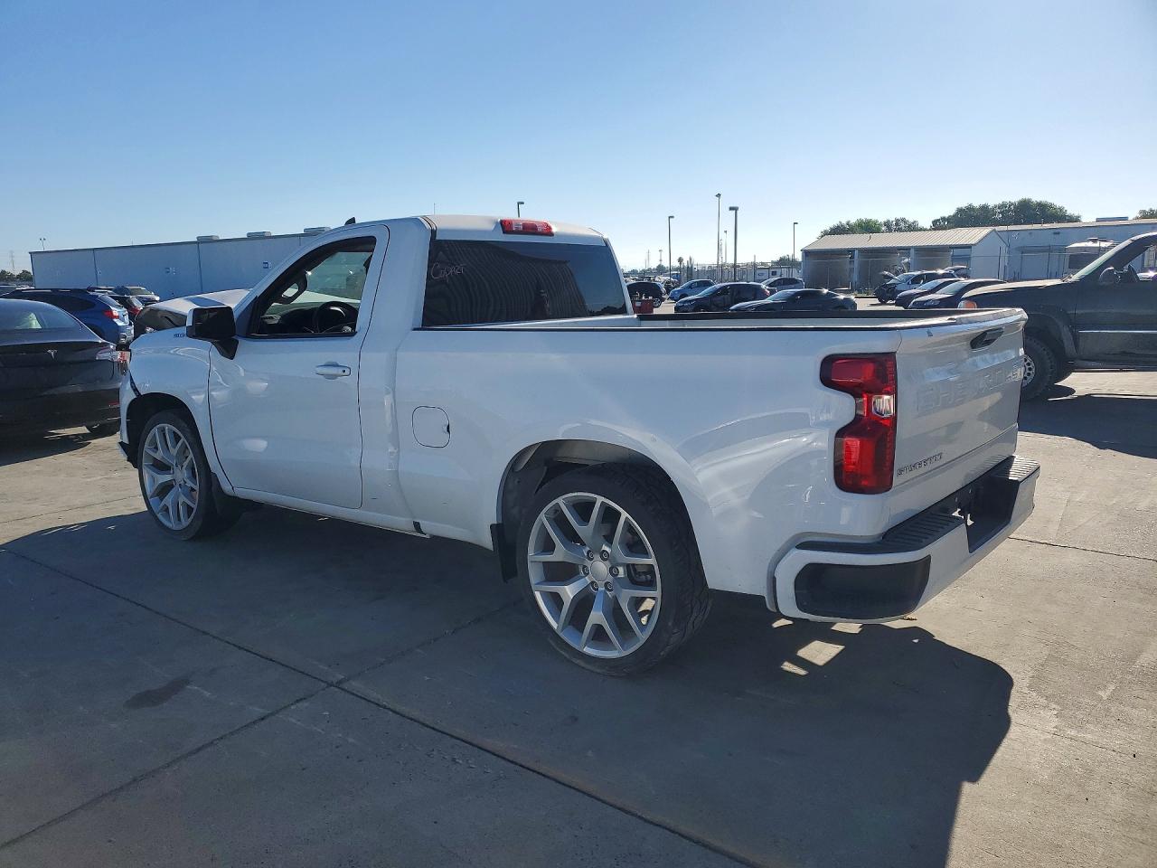 2023 CHEVROLET SILVERADO C1500 — снимка 2