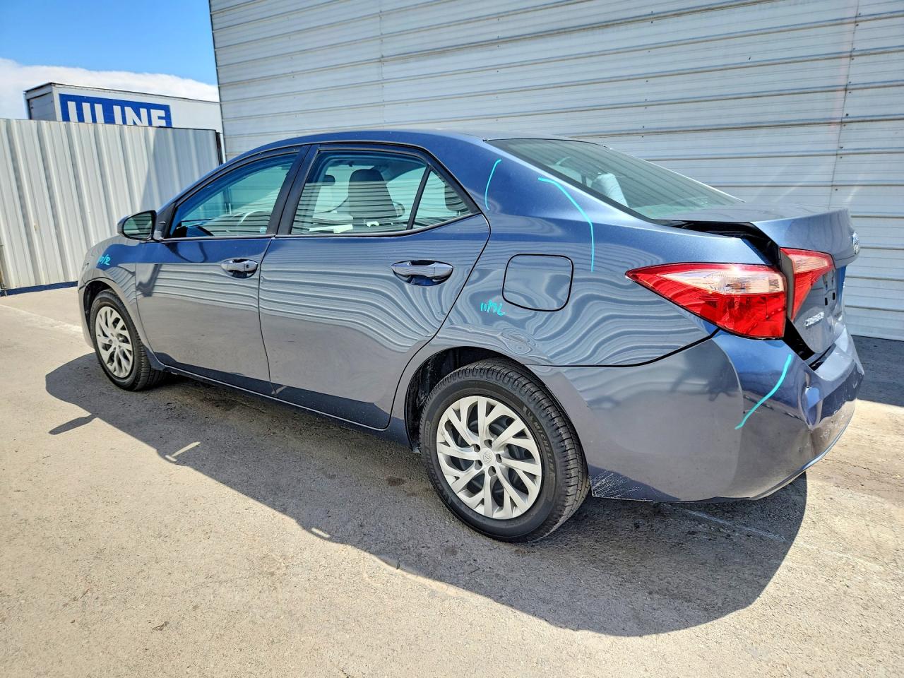 2017 TOYOTA COROLLA LE — снимка 2