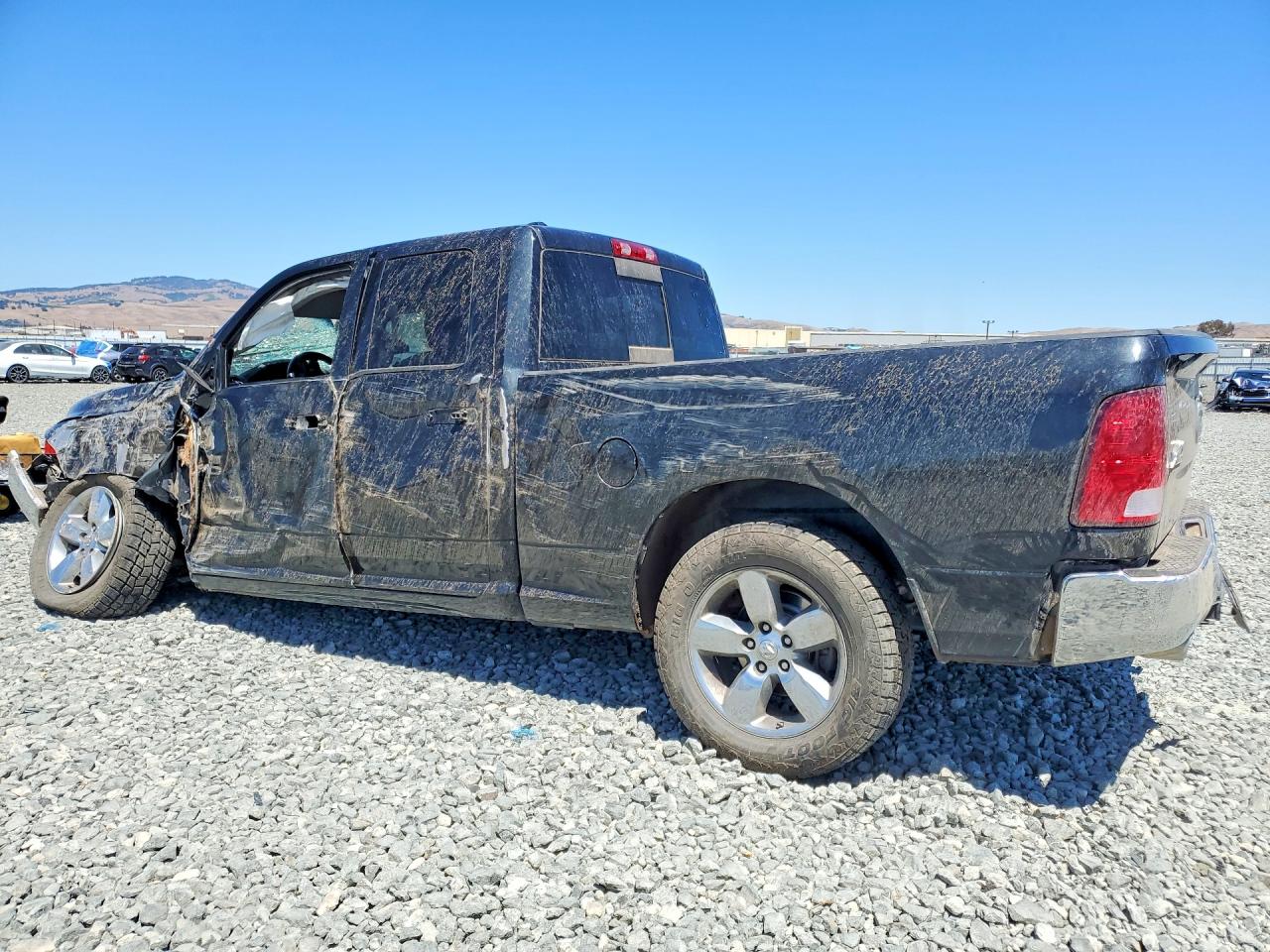 2016 RAM 1500 SLT — снимка 2