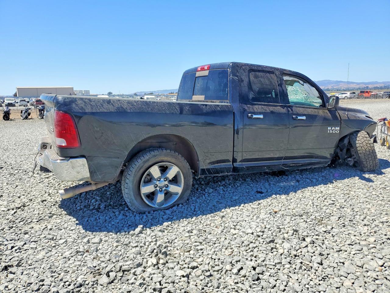 2016 RAM 1500 SLT — снимка 3