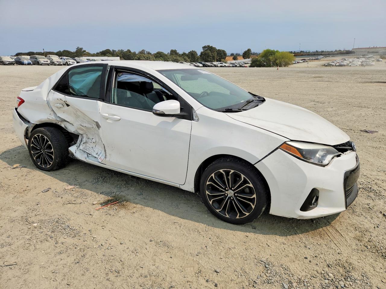 2015 TOYOTA COROLLA S PLUS — снимка 4