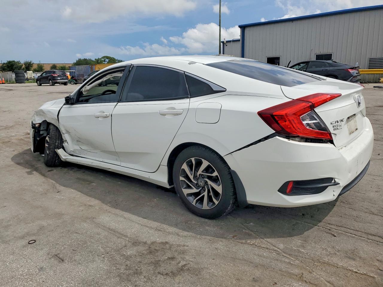 2016 HONDA CIVIC LX — снимка 2