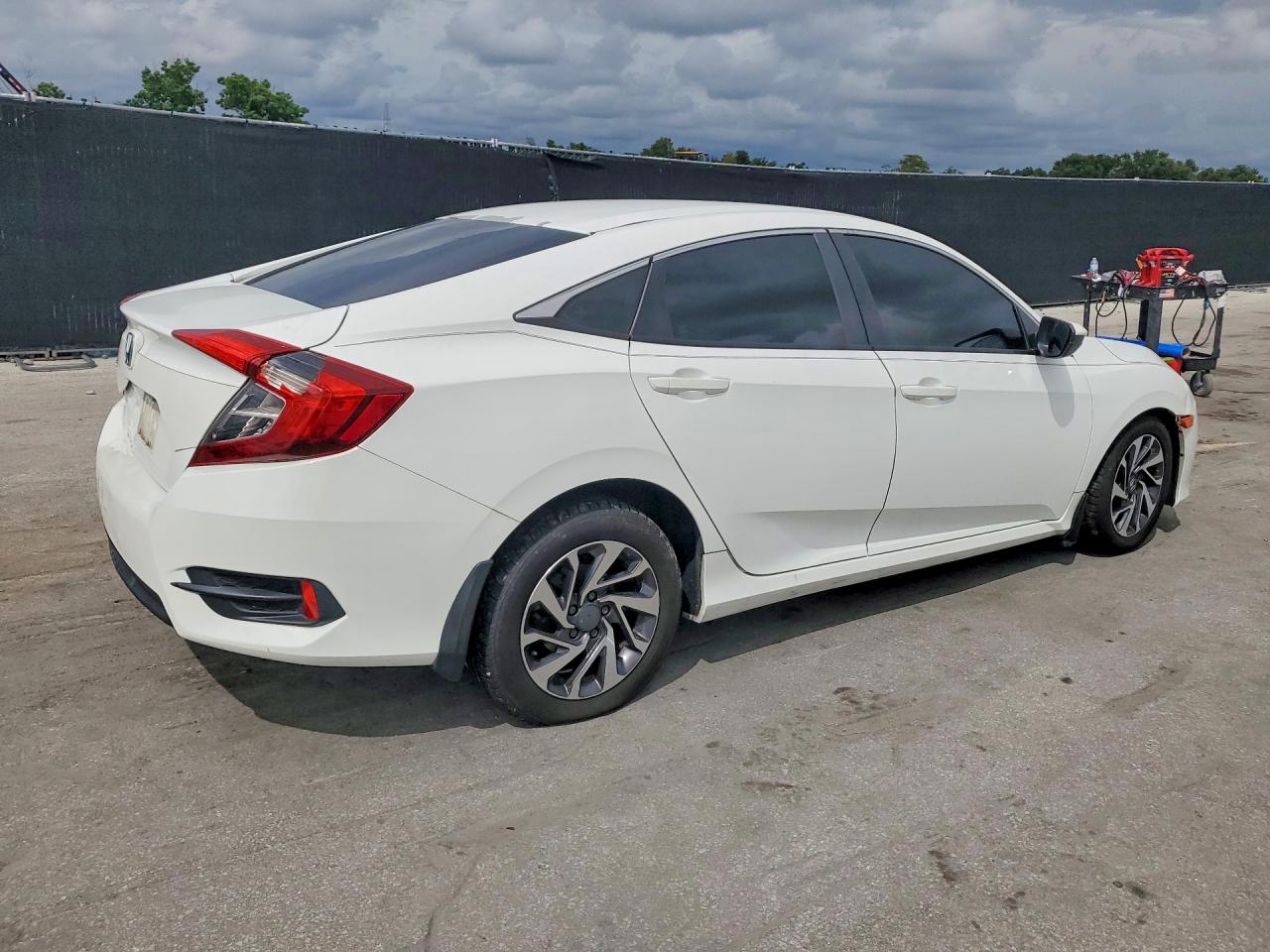 2016 HONDA CIVIC LX — снимка 3