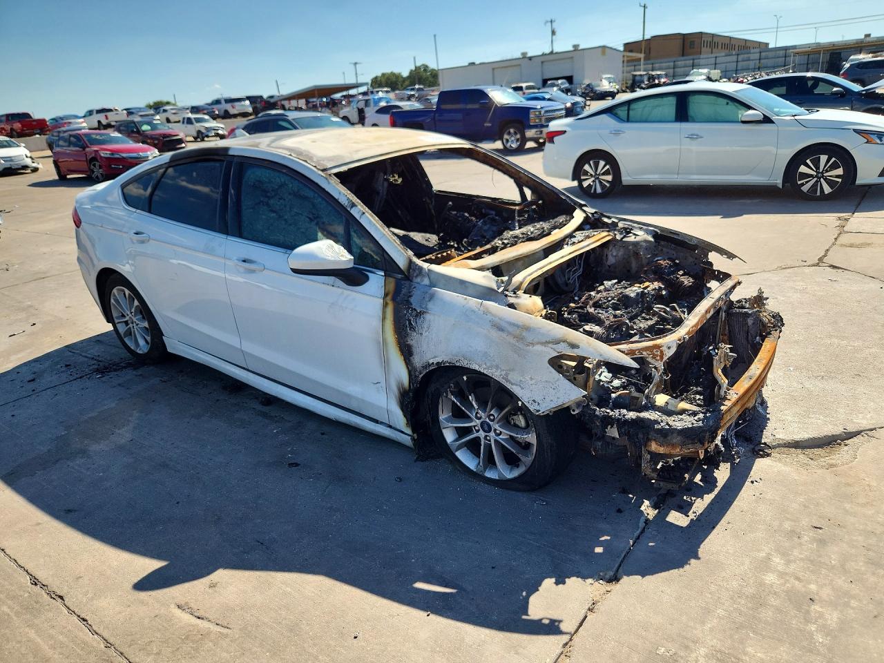 2020 FORD FUSION SE — photo 4