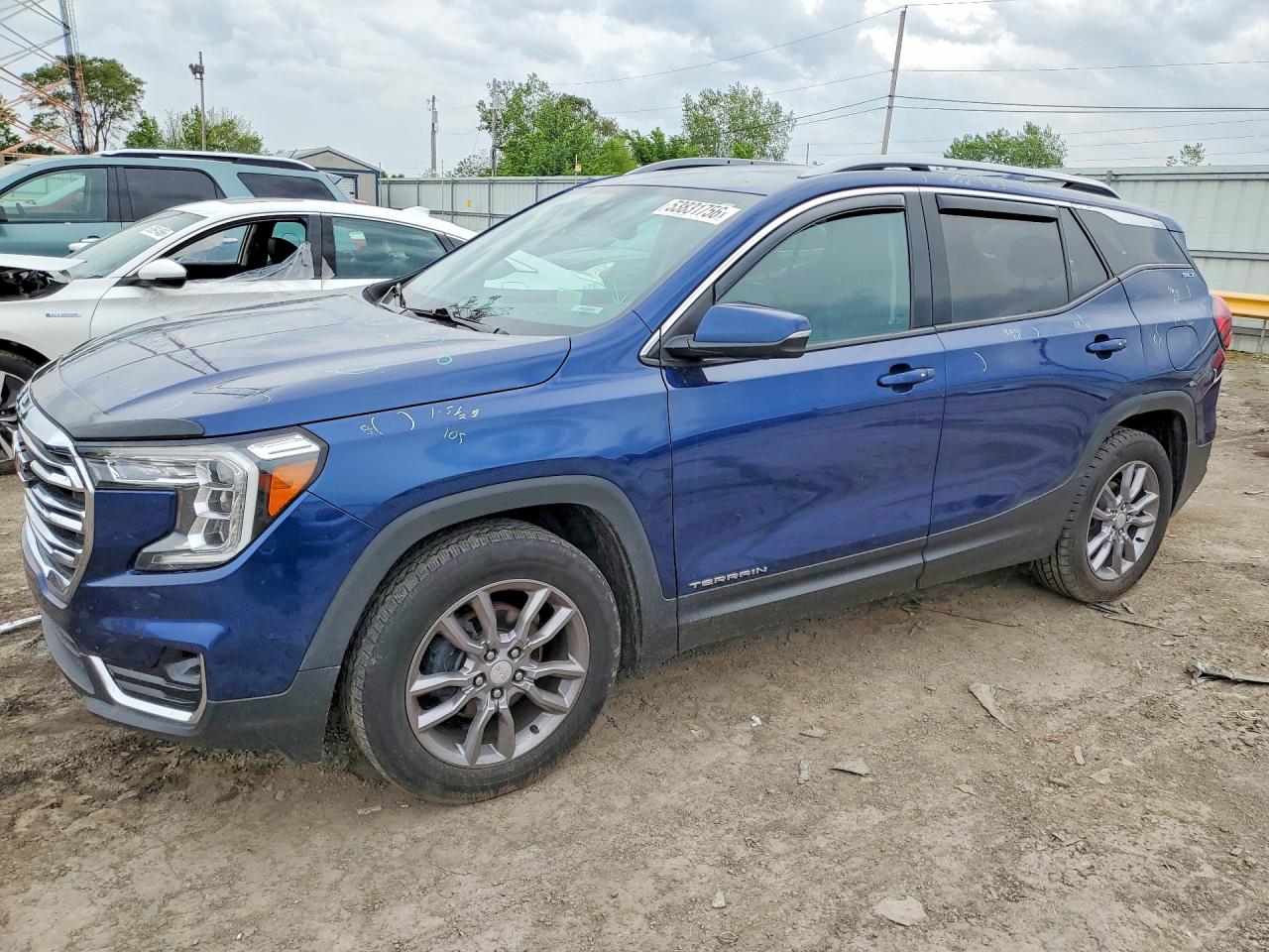 2022 GMC TERRAIN SLT