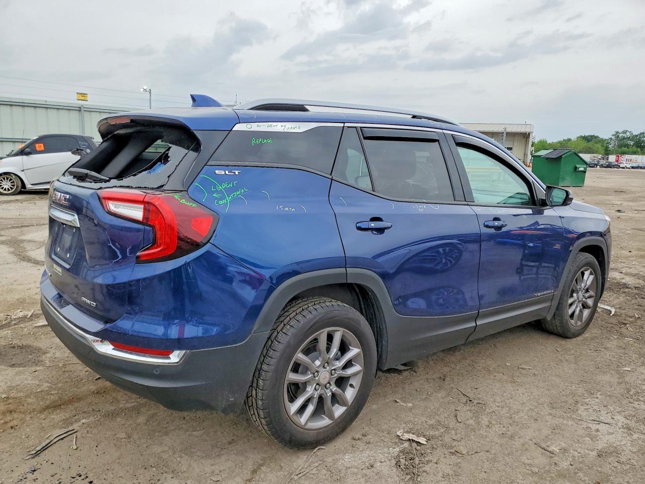 2022 GMC TERRAIN SLT — снимка 3