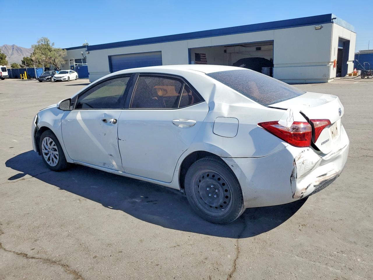 2019 TOYOTA COROLLA LE — снимка 2