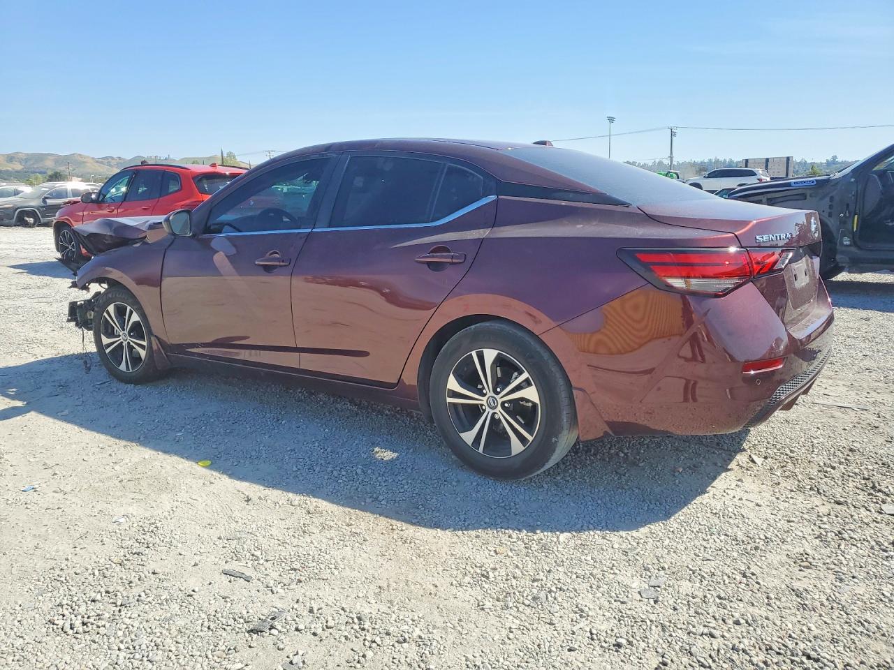 2021 NISSAN SENTRA SV — снимка 2