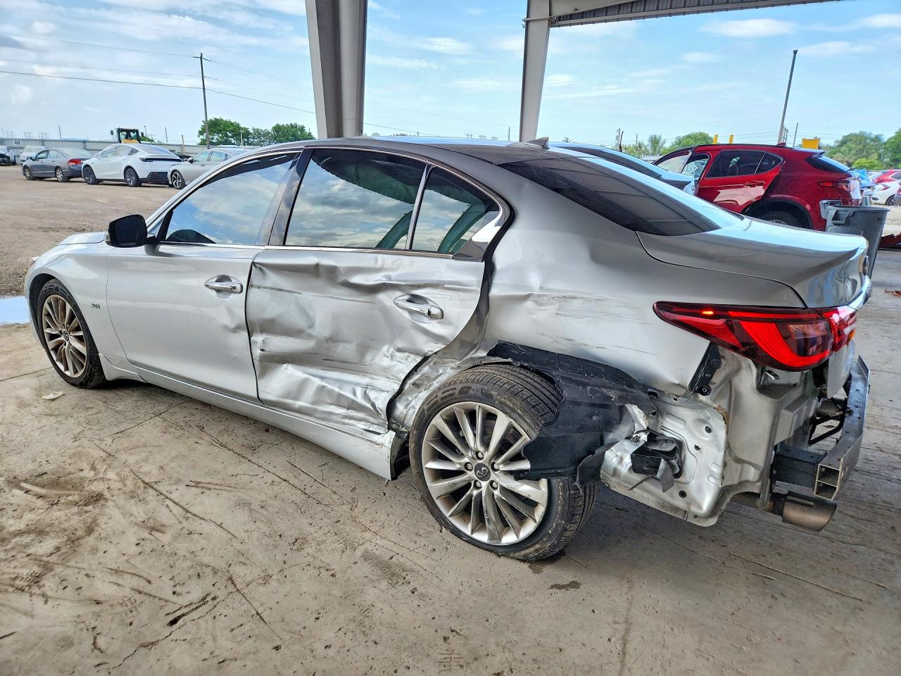 2020 INFINITI Q50 3.0T LUXE — снимка 2