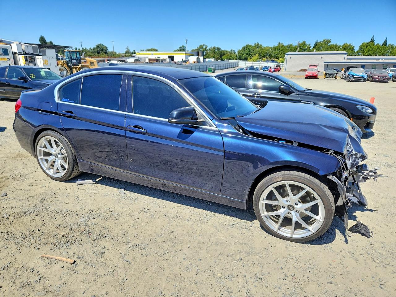 2017 BMW 330 I — снимка 4