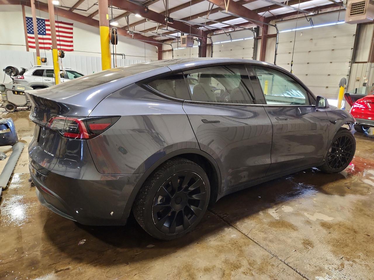 2021 TESLA MODEL Y — снимка 3