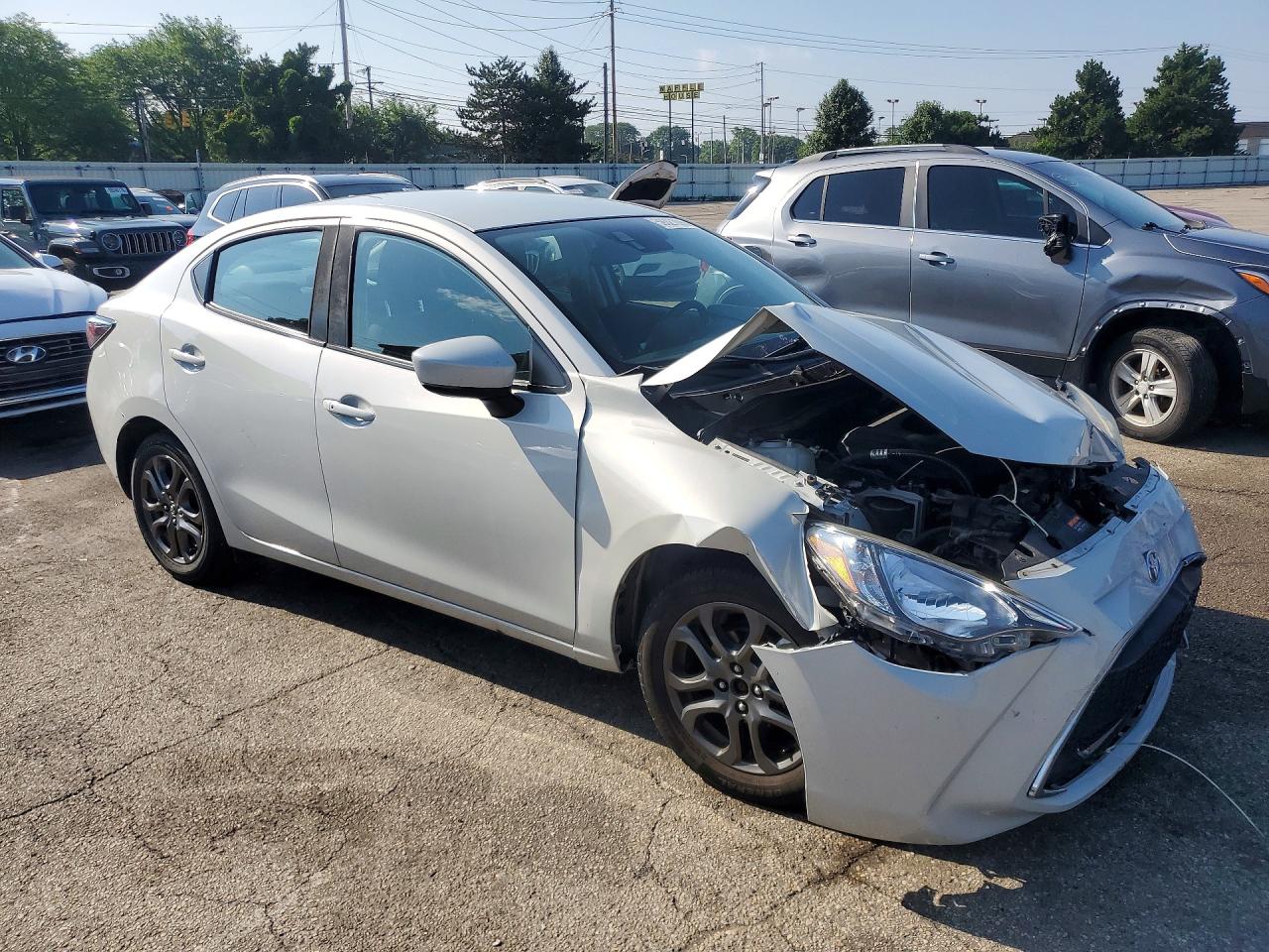 2019 TOYOTA YARIS LE — снимка 4