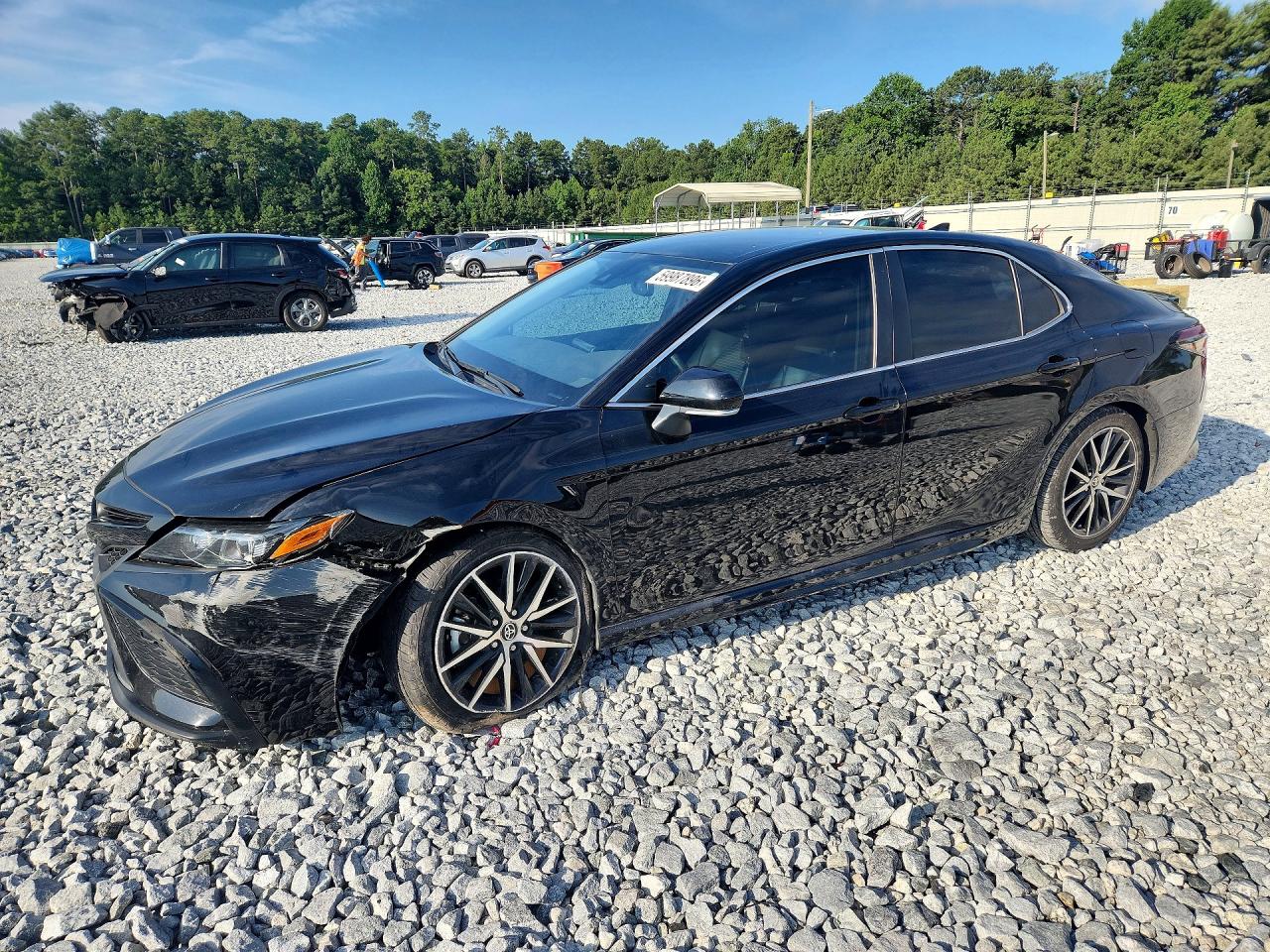 2023 TOYOTA CAMRY SE