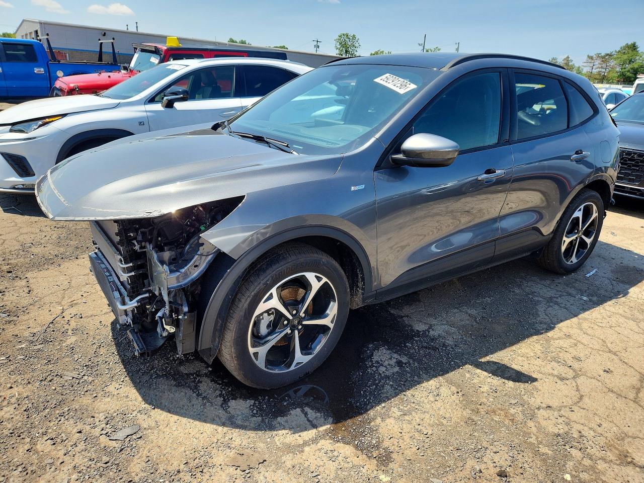 2025 FORD ESCAPE ST LINE SELECT
