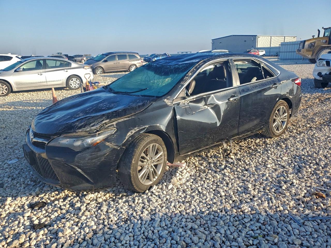 2017 TOYOTA CAMRY LE