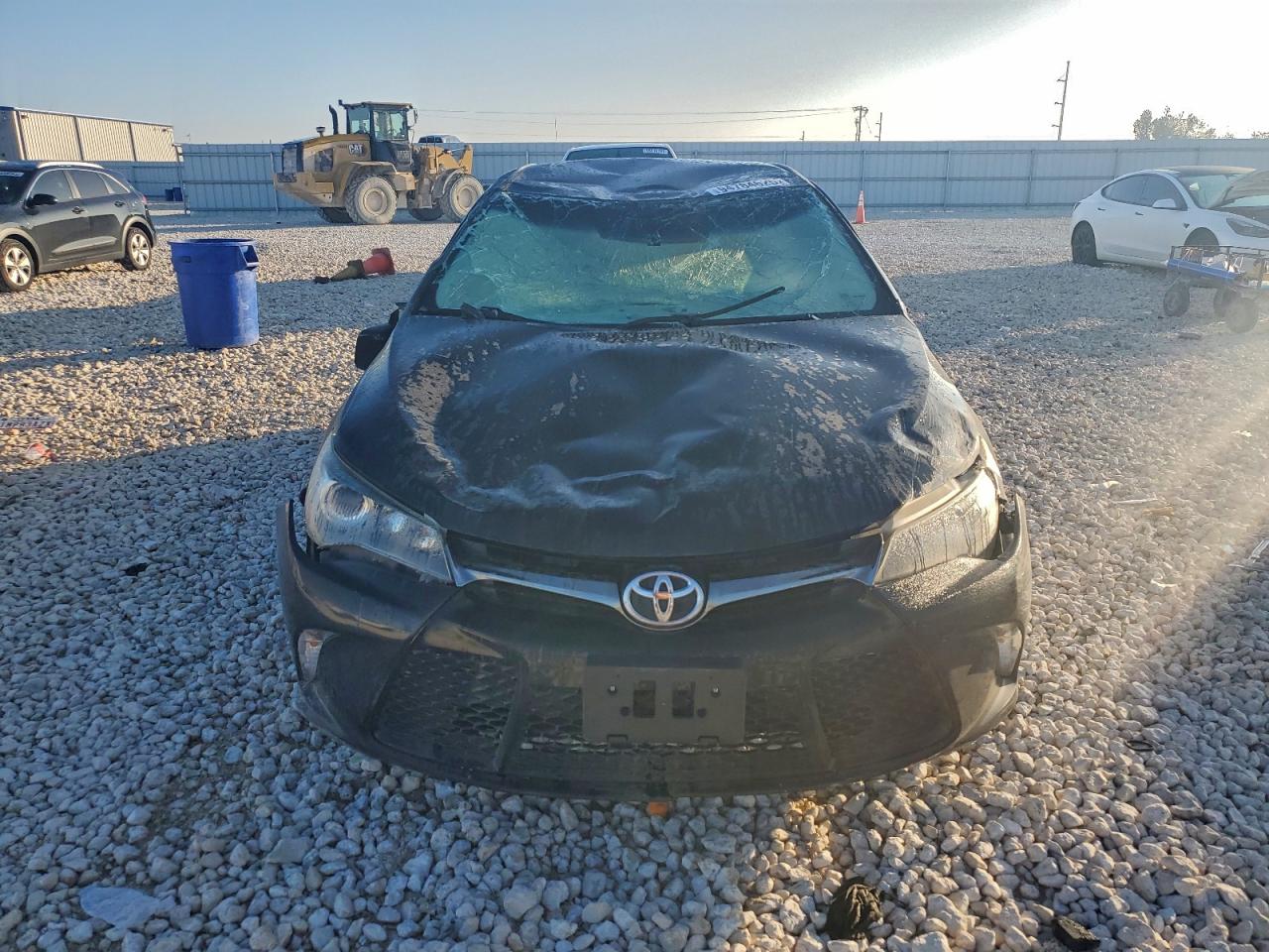 2017 TOYOTA CAMRY LE — снимка 5