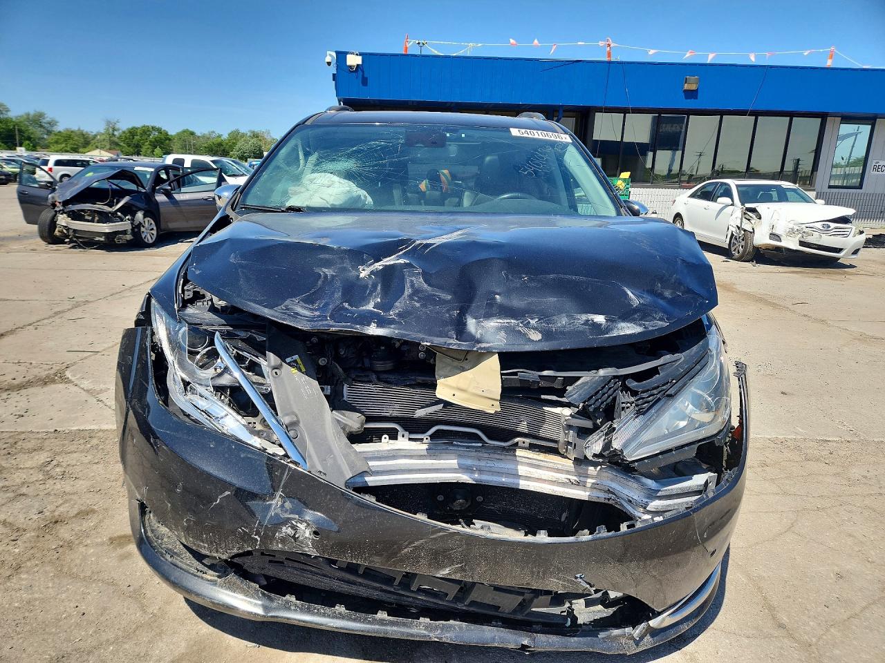 2020 CHRYSLER PACIFICA LIMITED — снимка 5