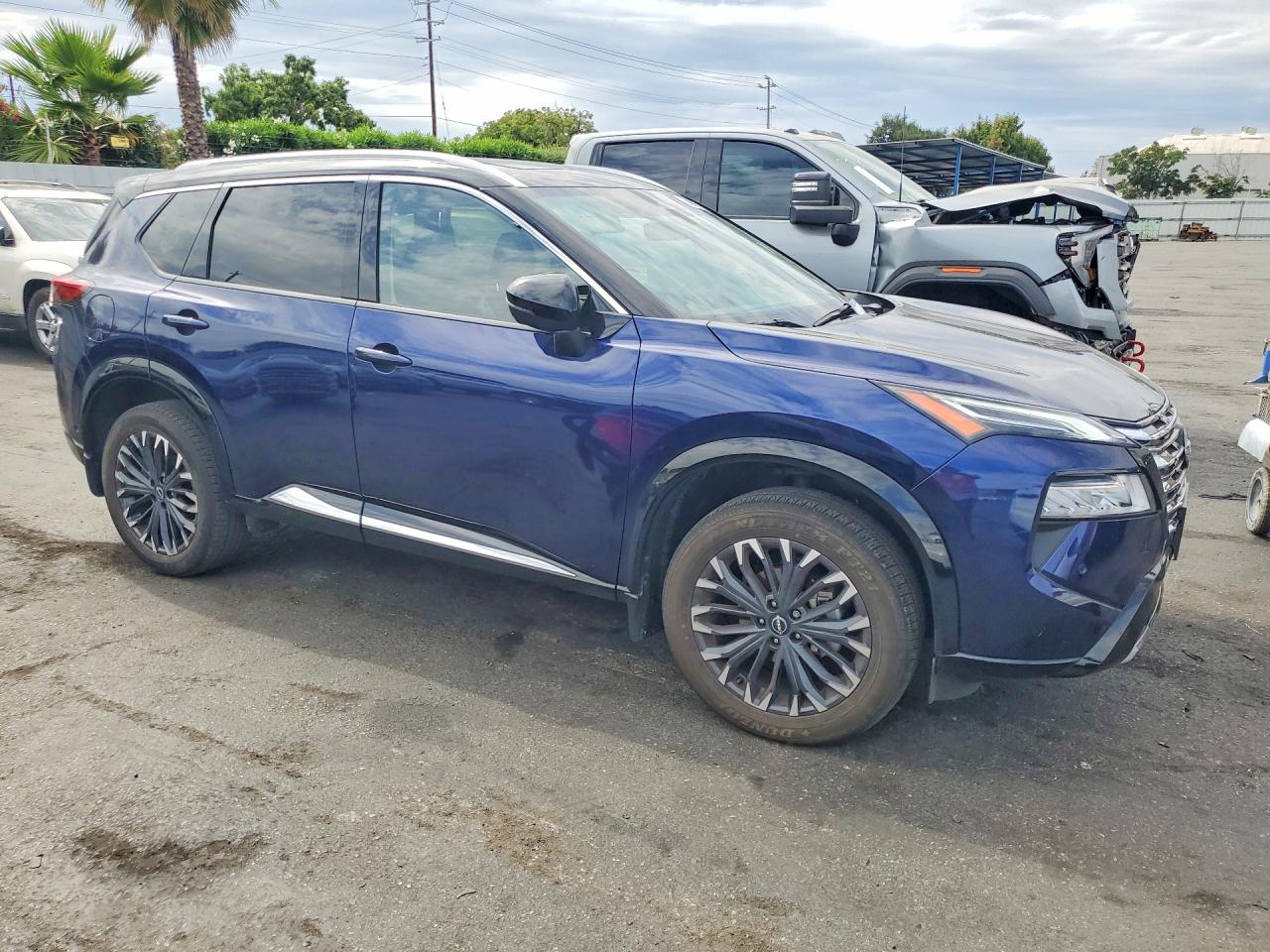 2024 NISSAN ROGUE PLATINUM — снимка 4