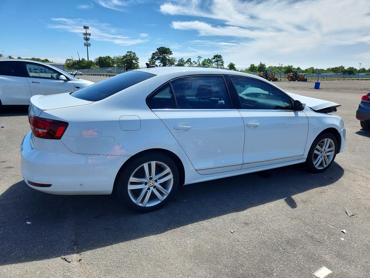 2018 VOLKSWAGEN JETTA SEL — снимка 3