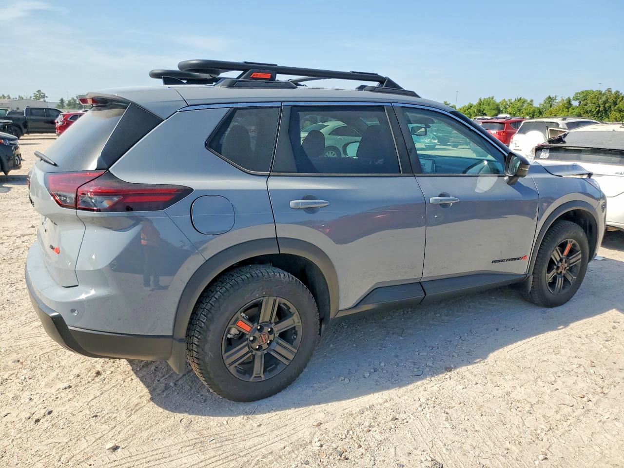 2026 NISSAN ROGUE ROCK CREEK — снимка 3
