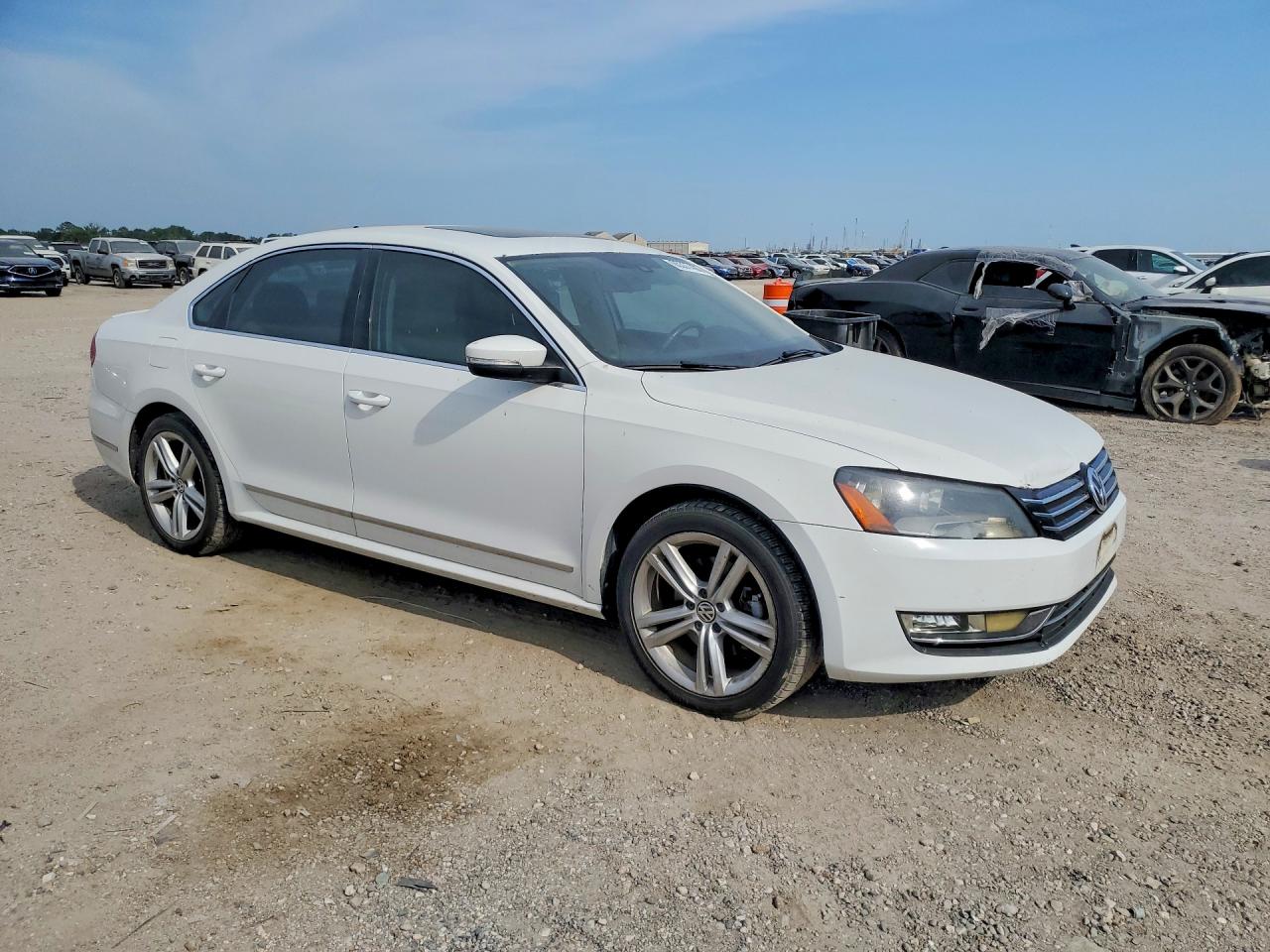 2015 VOLKSWAGEN PASSAT SE — снимка 4