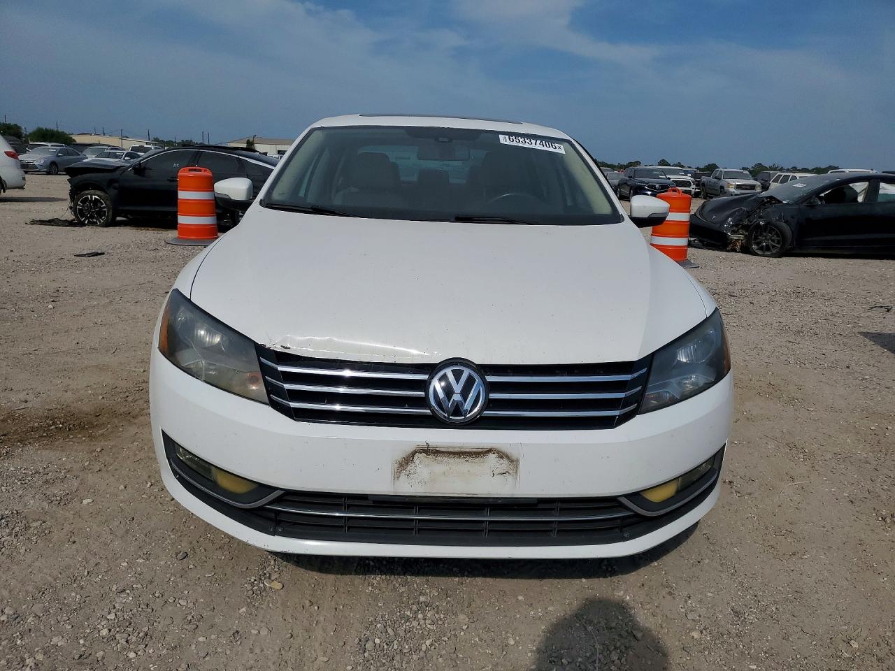 2015 VOLKSWAGEN PASSAT SE — снимка 5