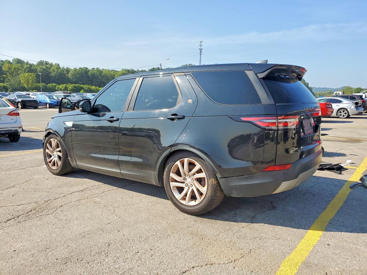 2017 LAND ROVER DISCOVERY HSE — снимка 2