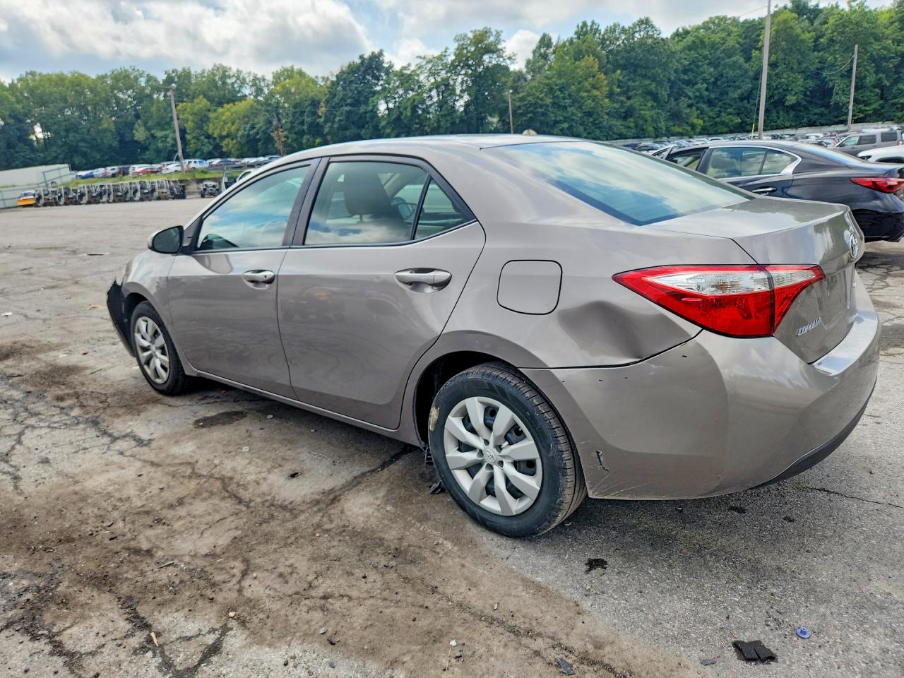 2015 TOYOTA COROLLA LE — снимка 2