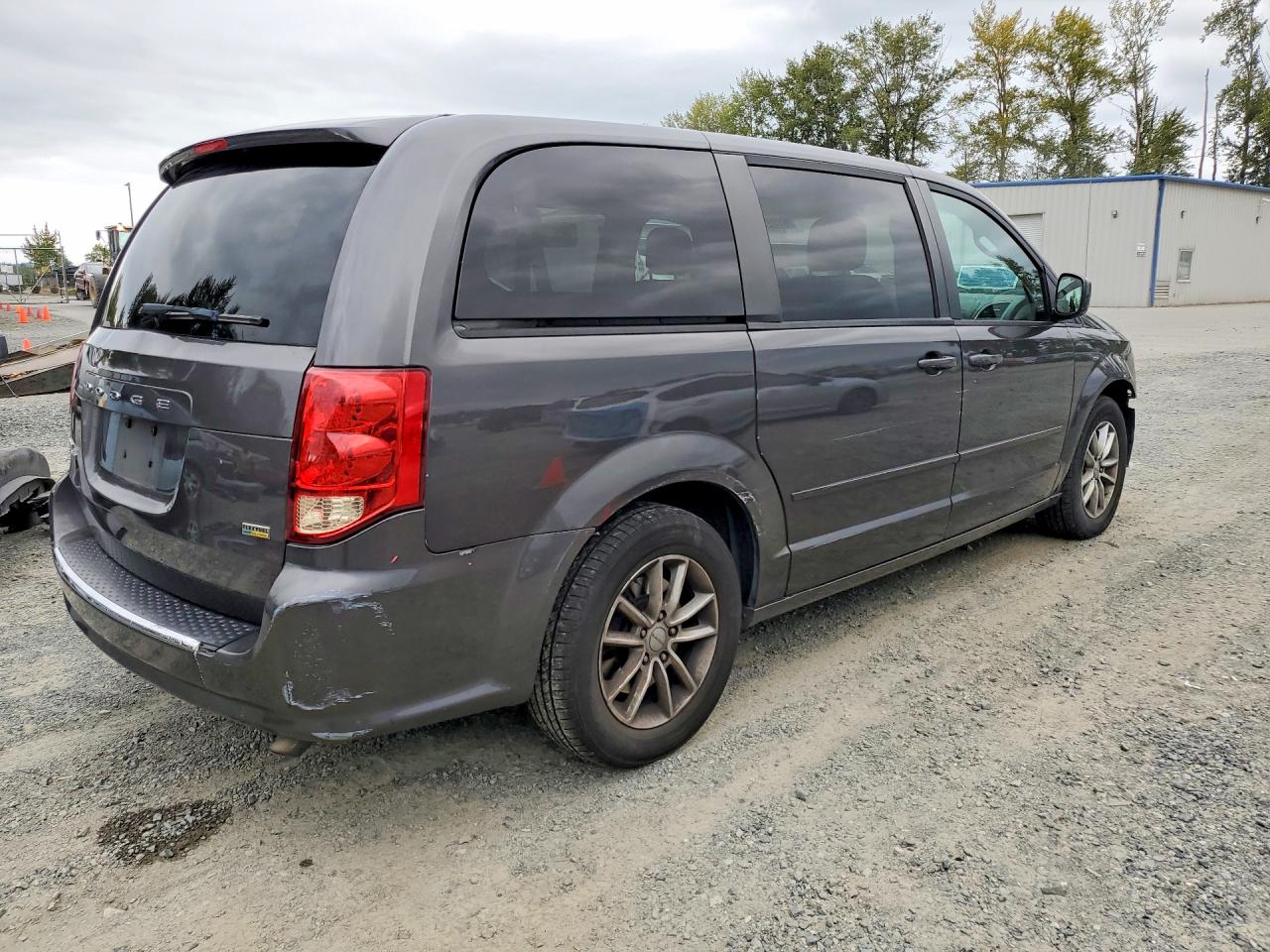 2017 DODGE GRAND CARAVAN SE — снимка 3