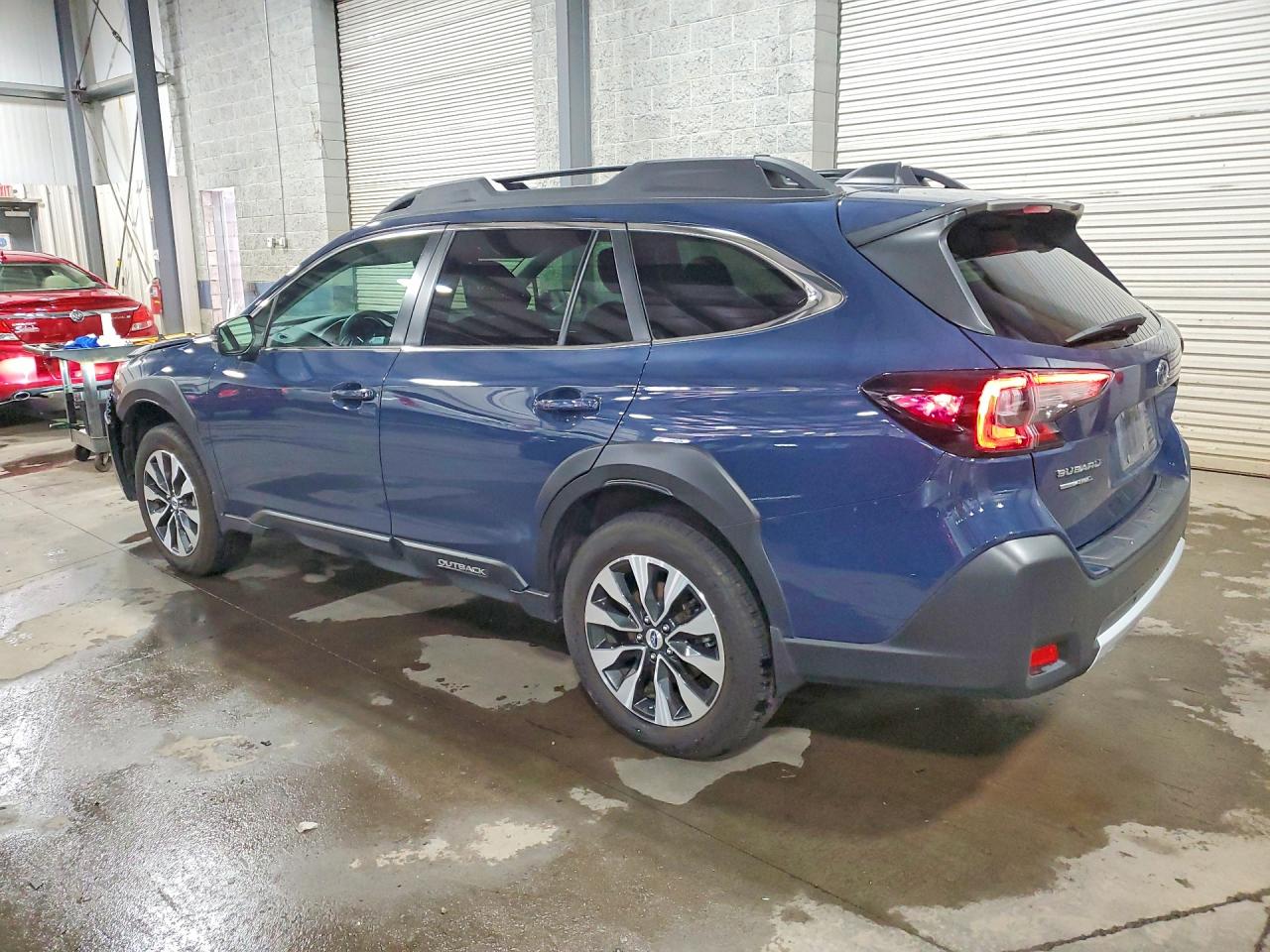 2023 SUBARU OUTBACK LIMITED — снимка 2