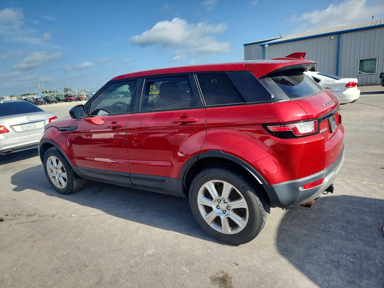 2017 LAND ROVER RANGE ROVER EVOQUE SE — снимка 2
