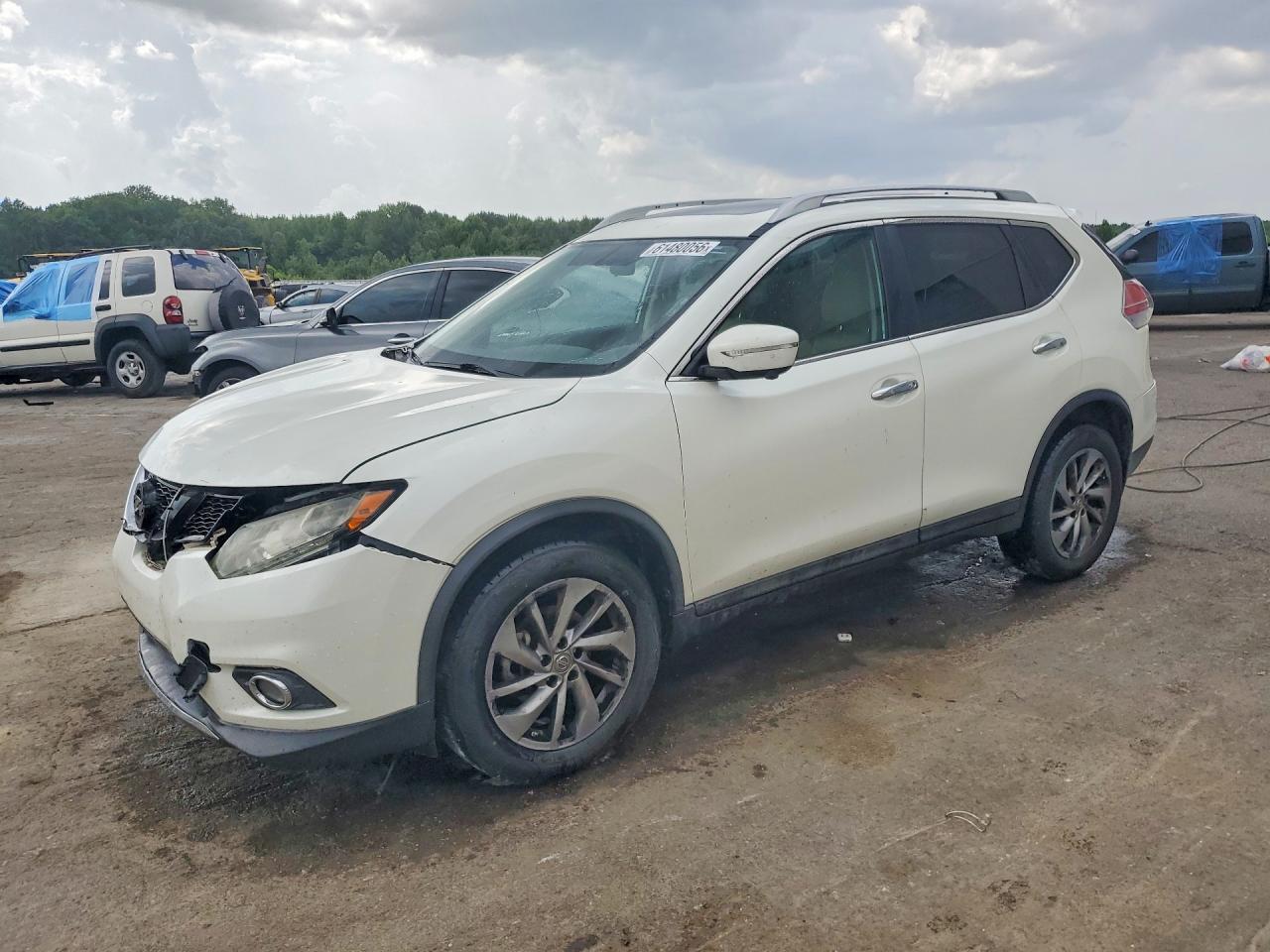 2015 NISSAN ROGUE SL