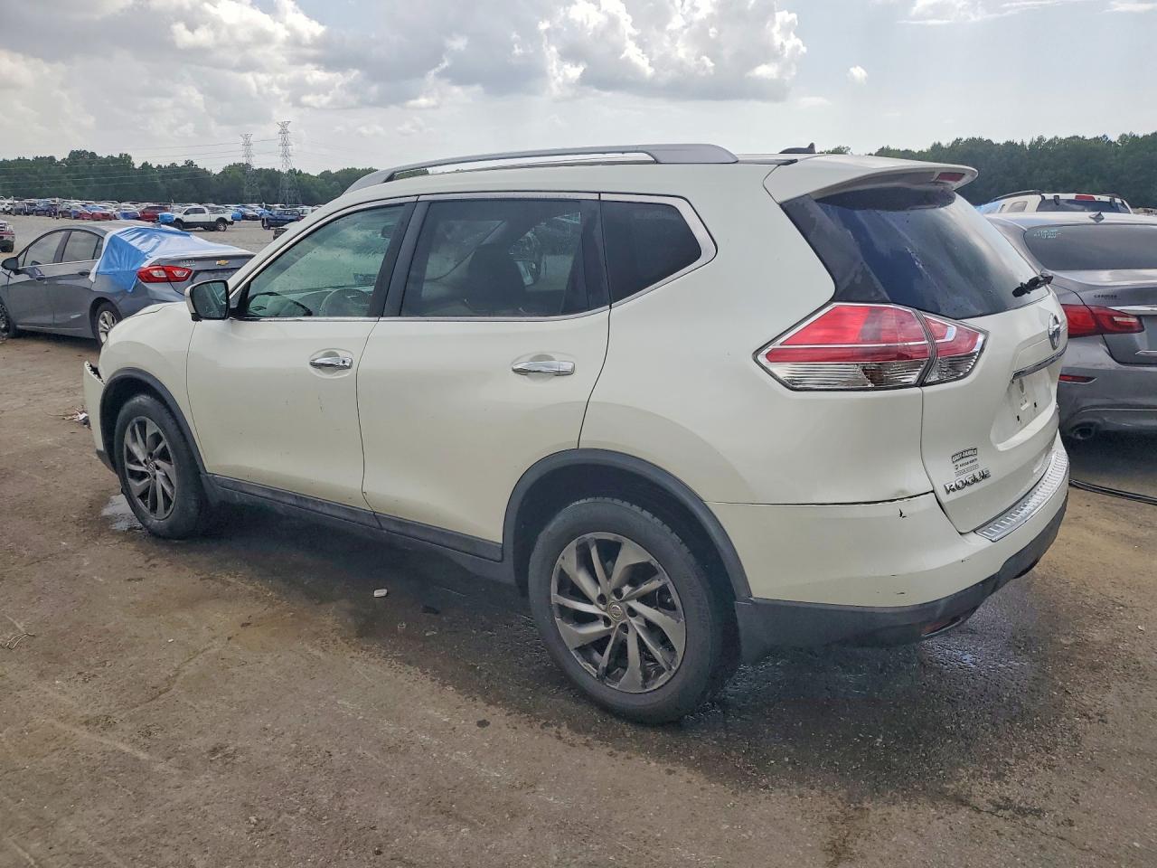 2015 NISSAN ROGUE SL — снимка 2