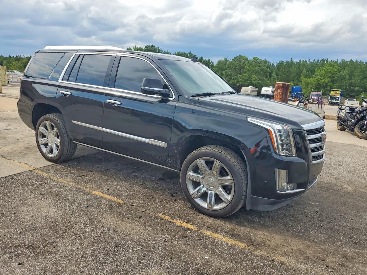 2018 CADILLAC ESCALADE LUXURY — снимка 4