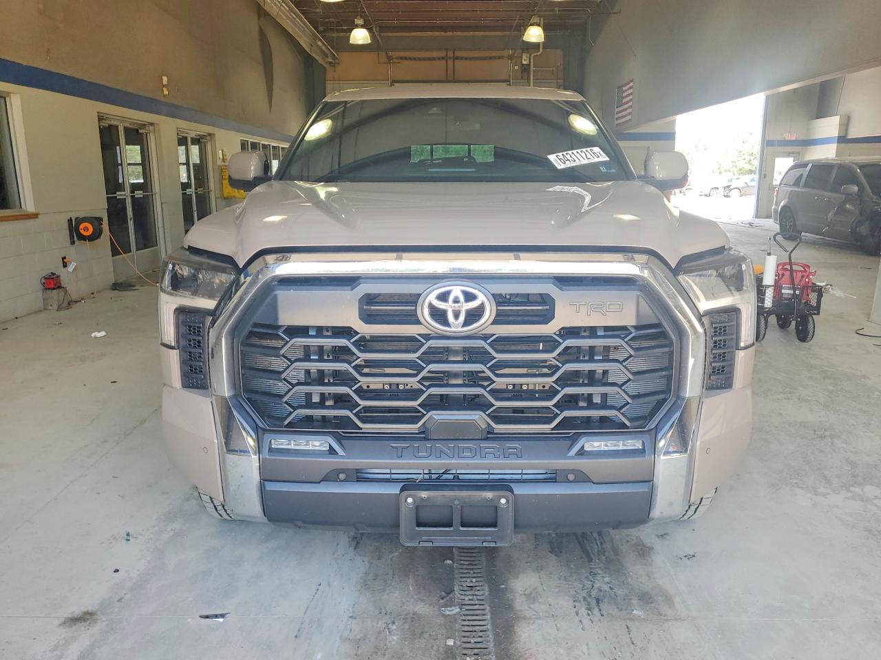 2026 TOYOTA TUNDRA SR5 — снимка 5