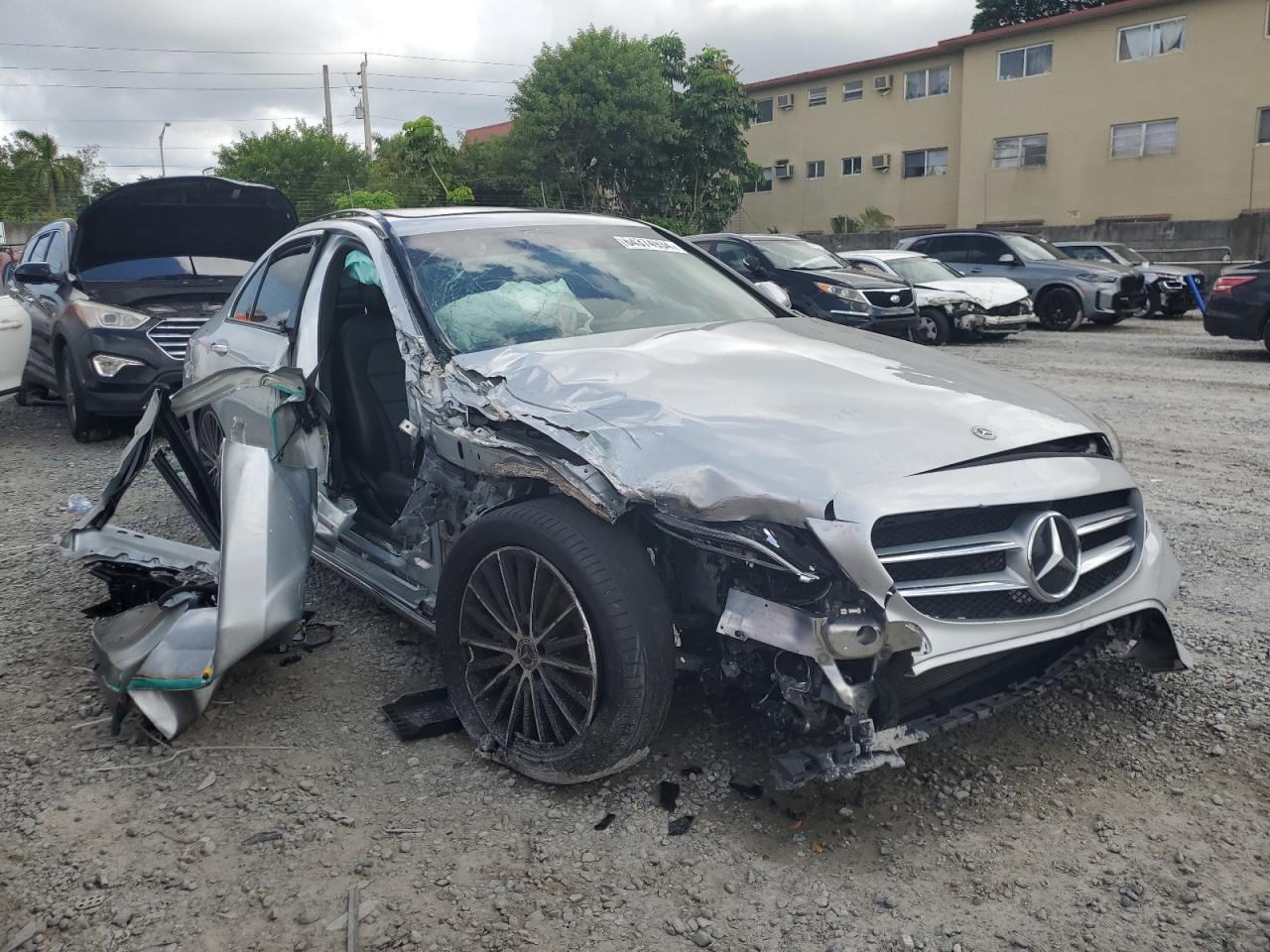 2021 MERCEDES-BENZ C 300 — снимка 4