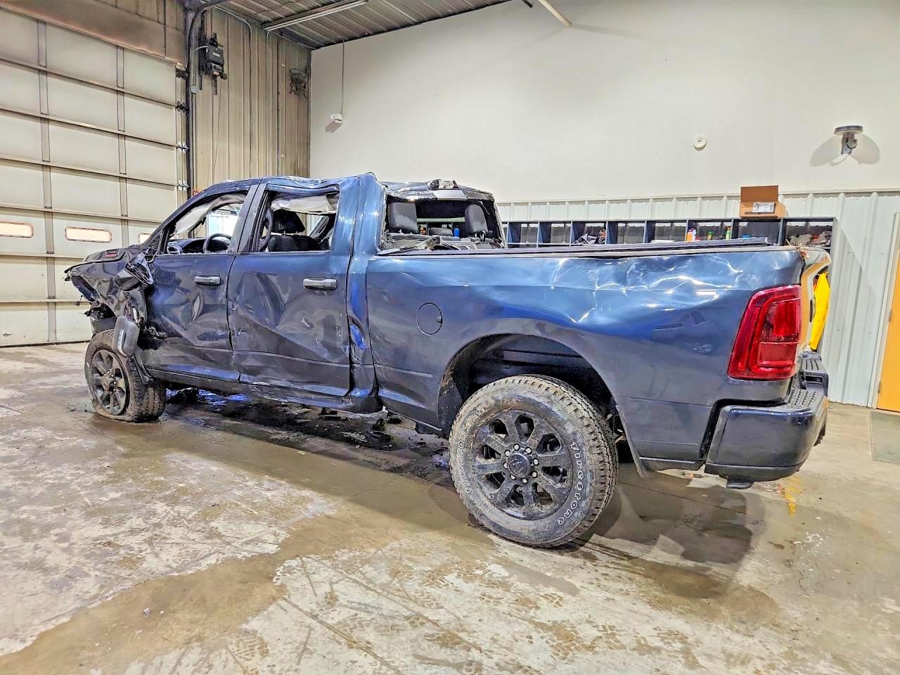 2025 RAM 2500 BIG HORN — снимка 2