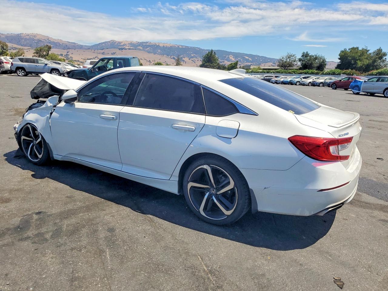 2020 HONDA ACCORD SPORT — снимка 2