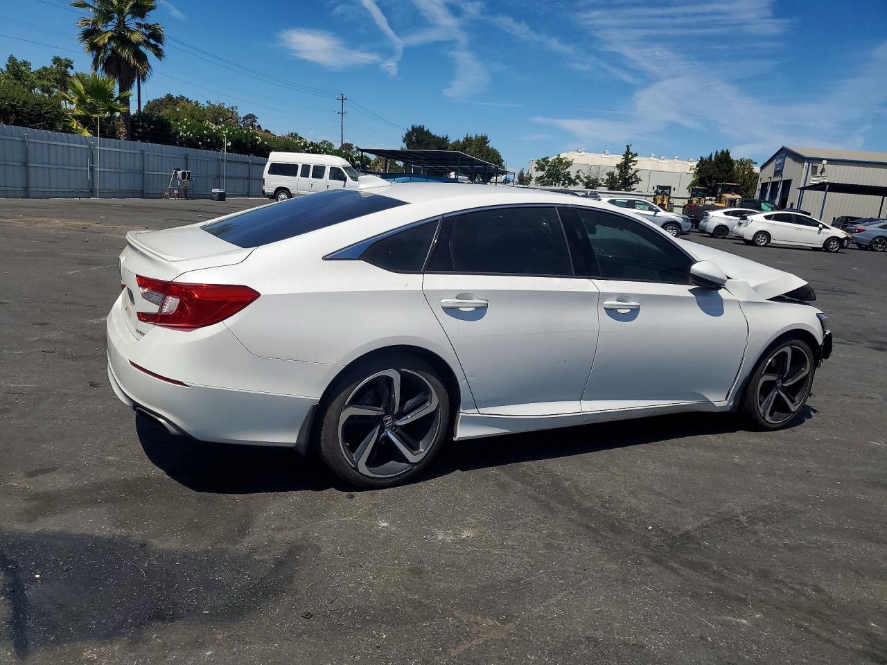 2020 HONDA ACCORD SPORT — снимка 3