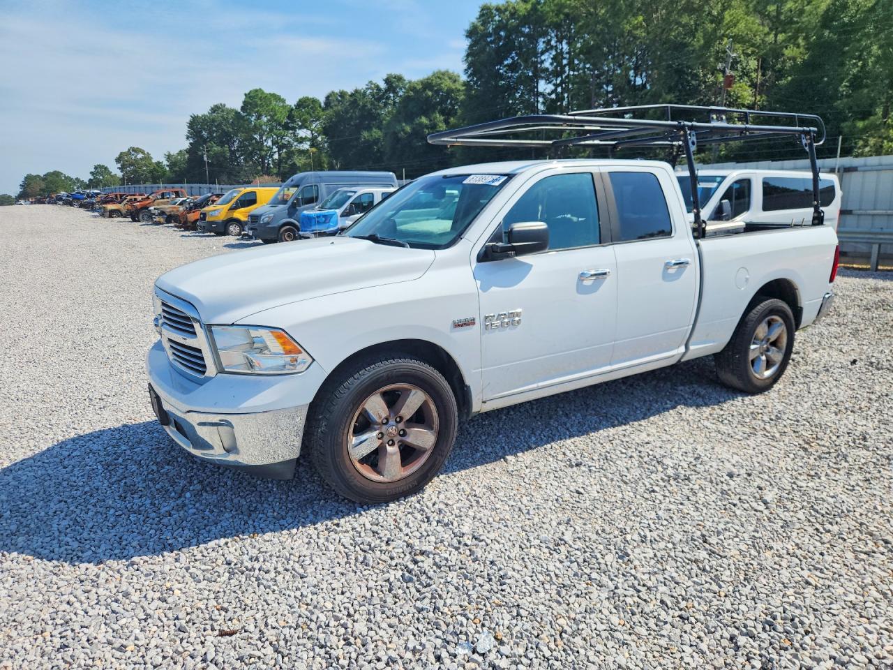 2016 RAM 1500 SLT