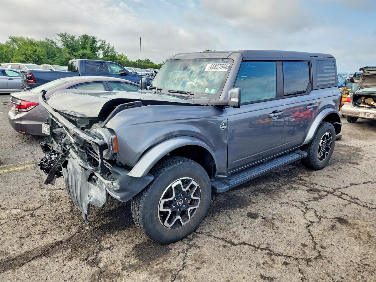 2022 FORD BRONCO BASE