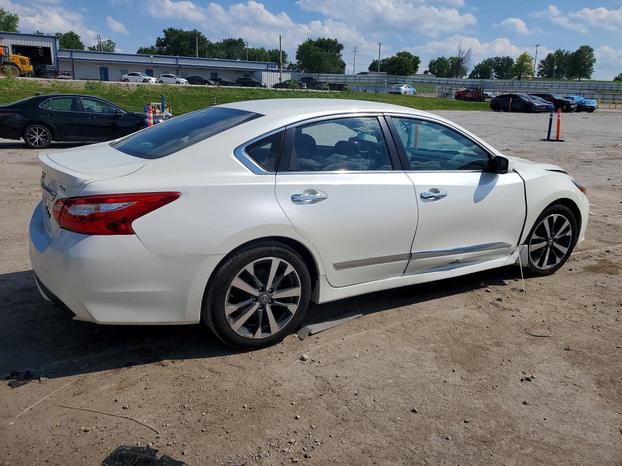 2016 NISSAN ALTIMA 2.5 SR — снимка 3