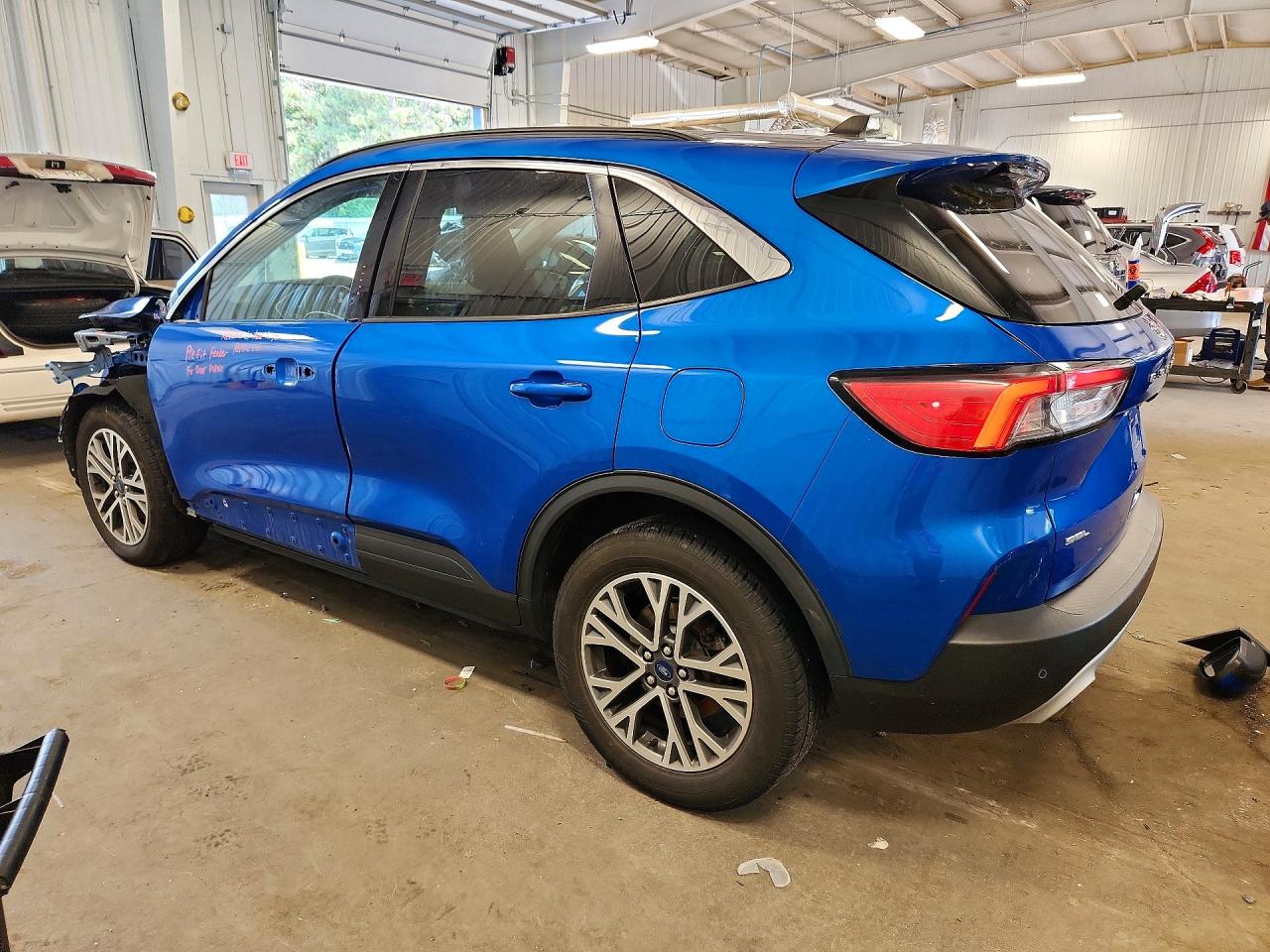 2021 FORD ESCAPE SEL — снимка 2