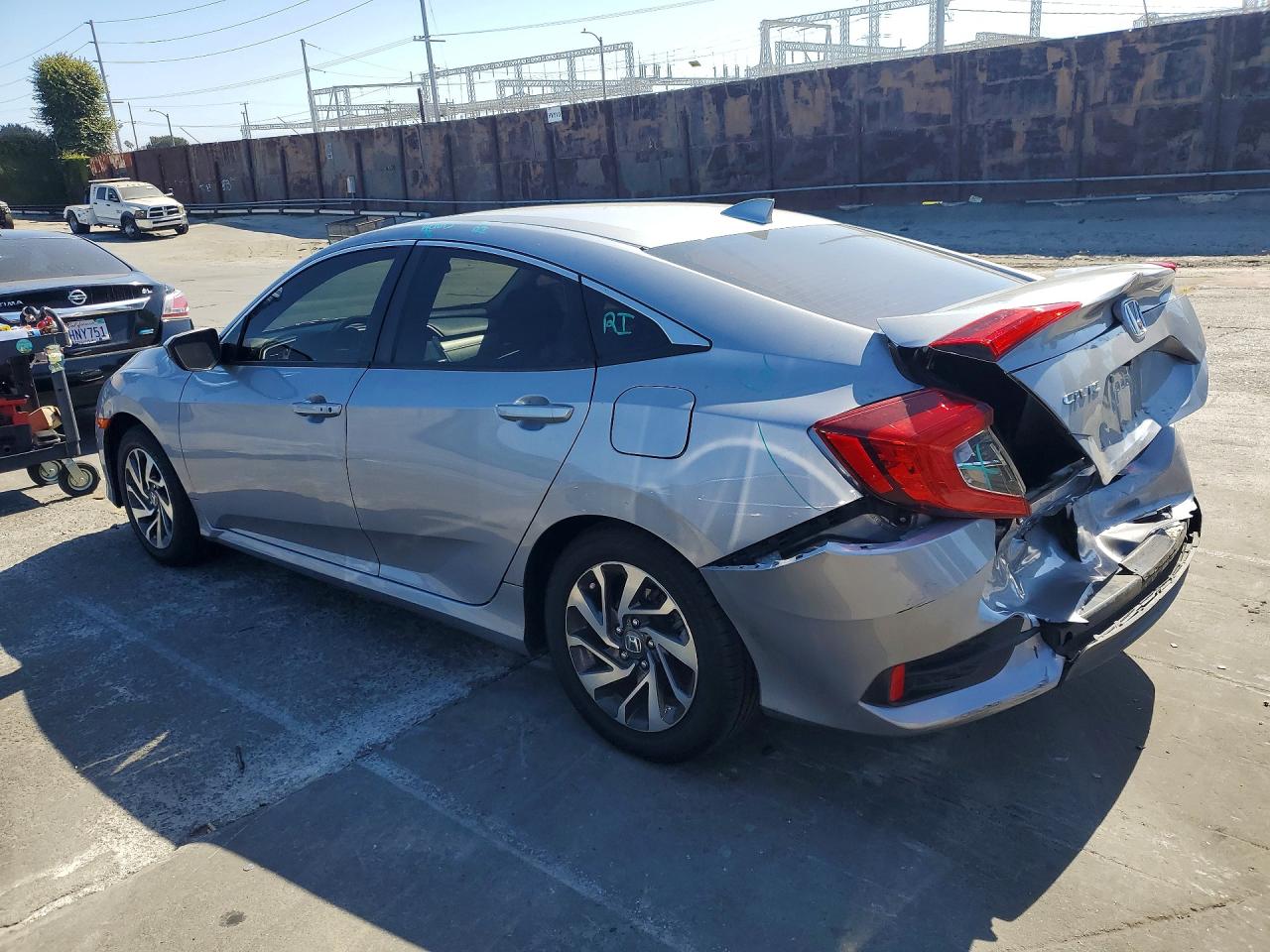 2017 HONDA CIVIC EX — снимка 2