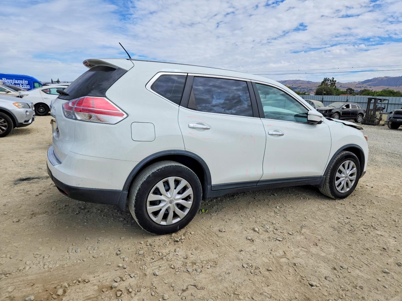 2015 NISSAN ROGUE S — снимка 3