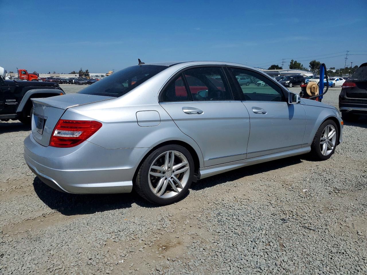 2013 MERCEDES-BENZ C 250 — снимка 3