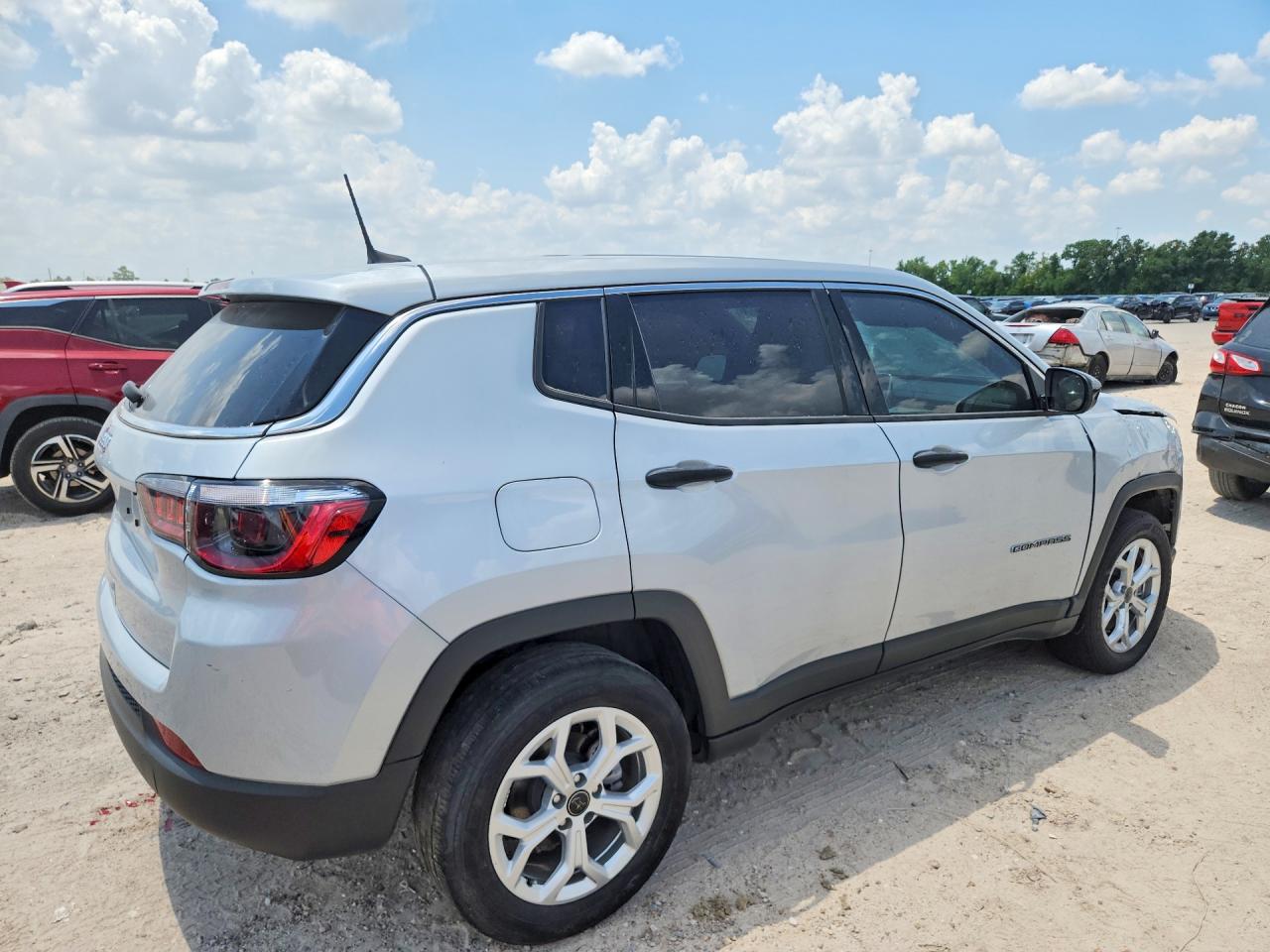2025 JEEP COMPASS SPORT — снимка 3