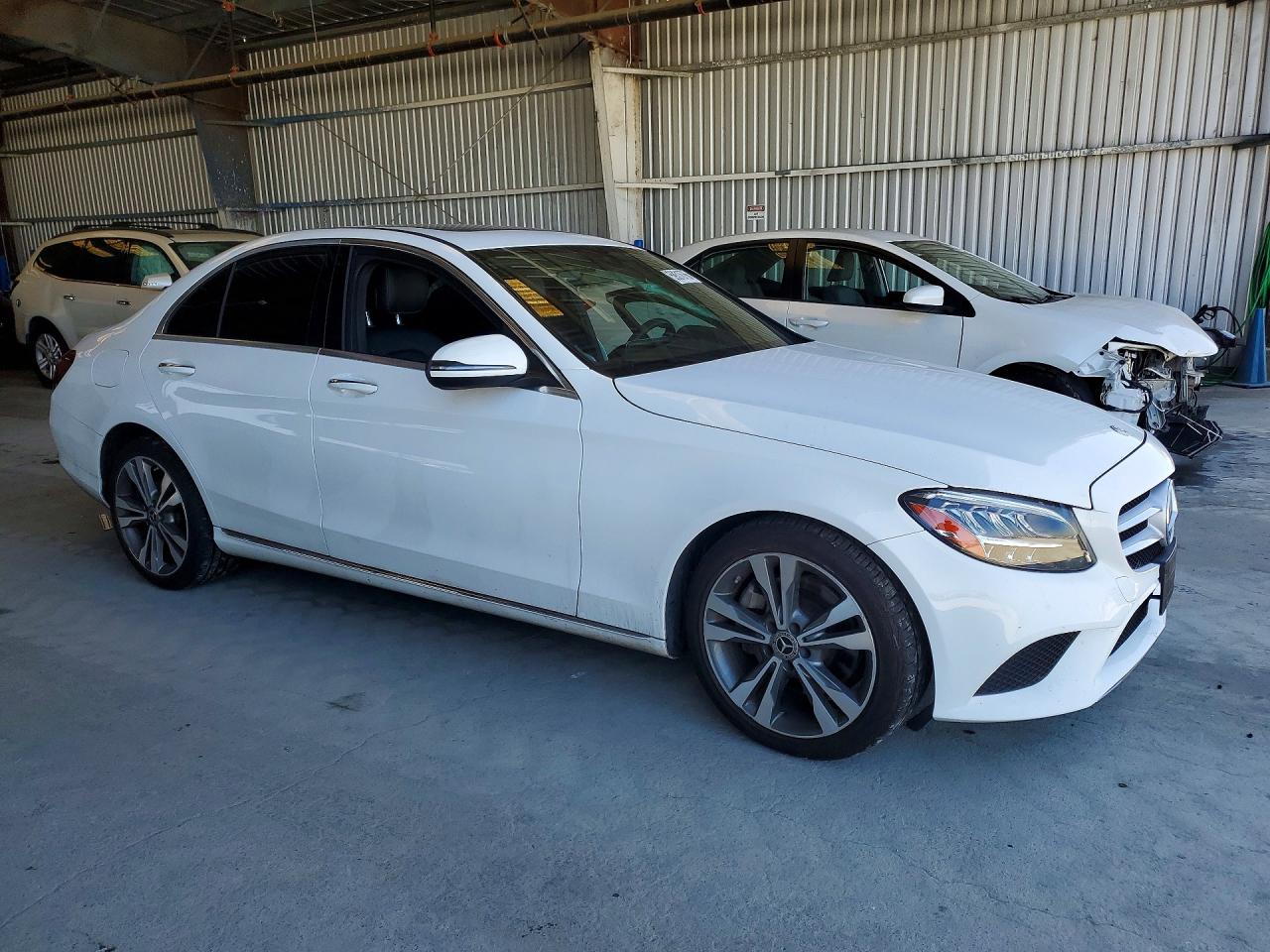 2021 MERCEDES-BENZ C 300 — снимка 4