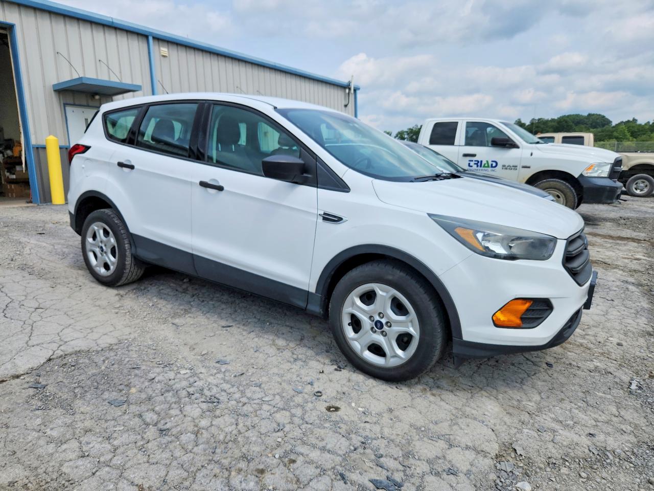 2019 FORD ESCAPE S — снимка 4